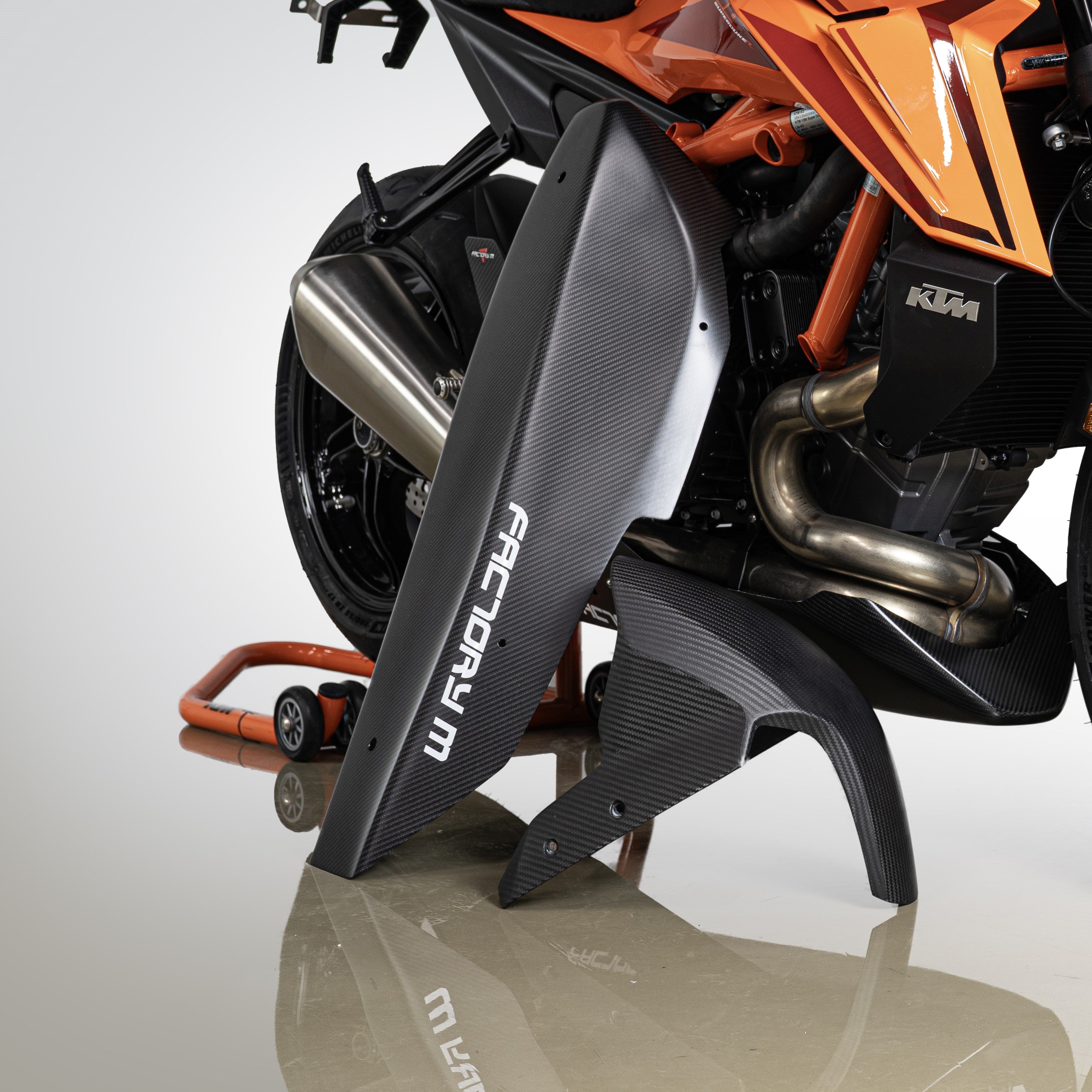 FACTORY M] MATTE Carbon Fiber Belly Pan for KTM 1290 Super Duke R